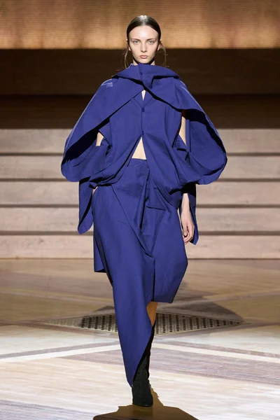 Look 6